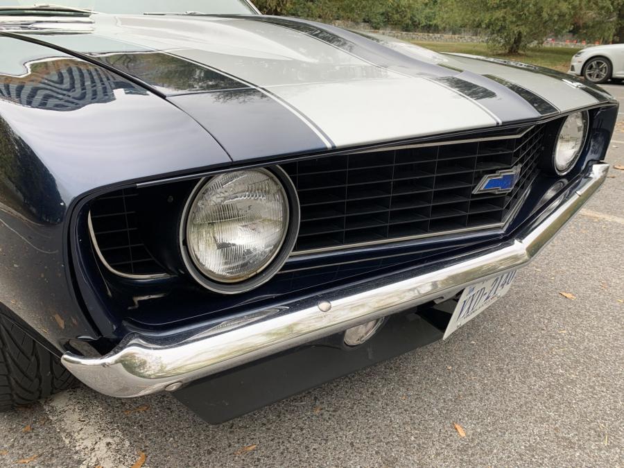 Детали экстерьера Chevrolet Camaro Sport Coupe Custom 1969 года  (фото 34 из 86)